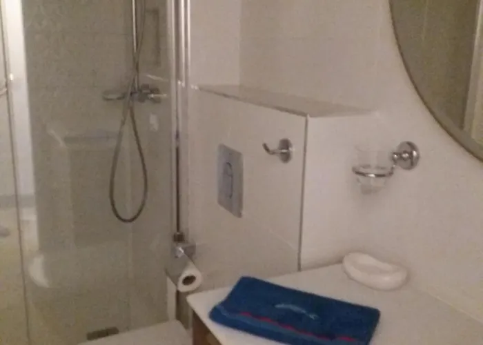 Cote Des Basques Vue Sur * بياريتز